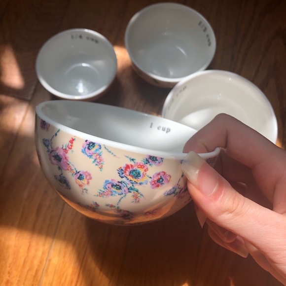 UO Patterned Measuring Cups Set - Picture 4 of 10